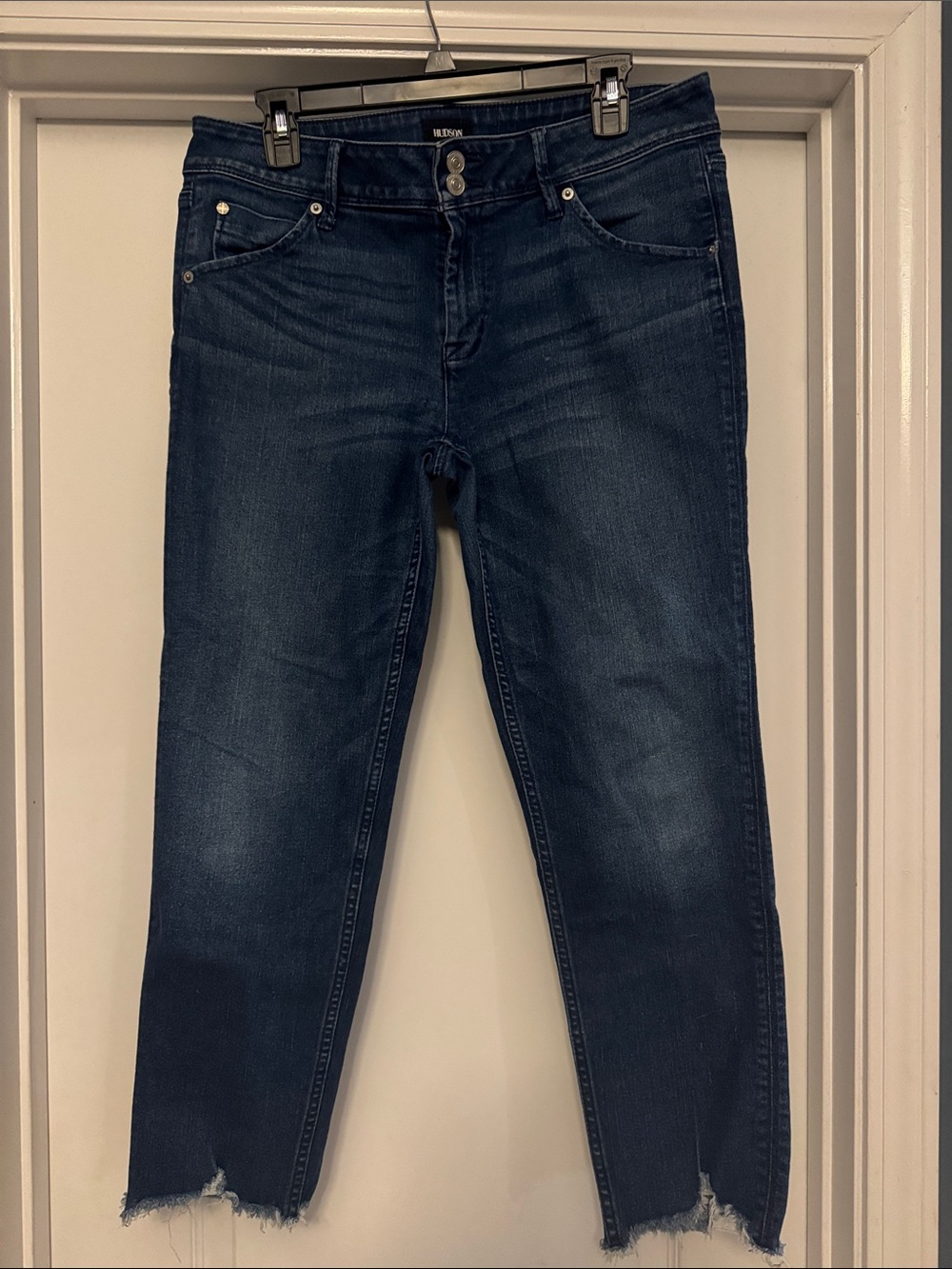 Hudson Jeans Dark Blue Cropped Raw-Hem Ankle Jeans